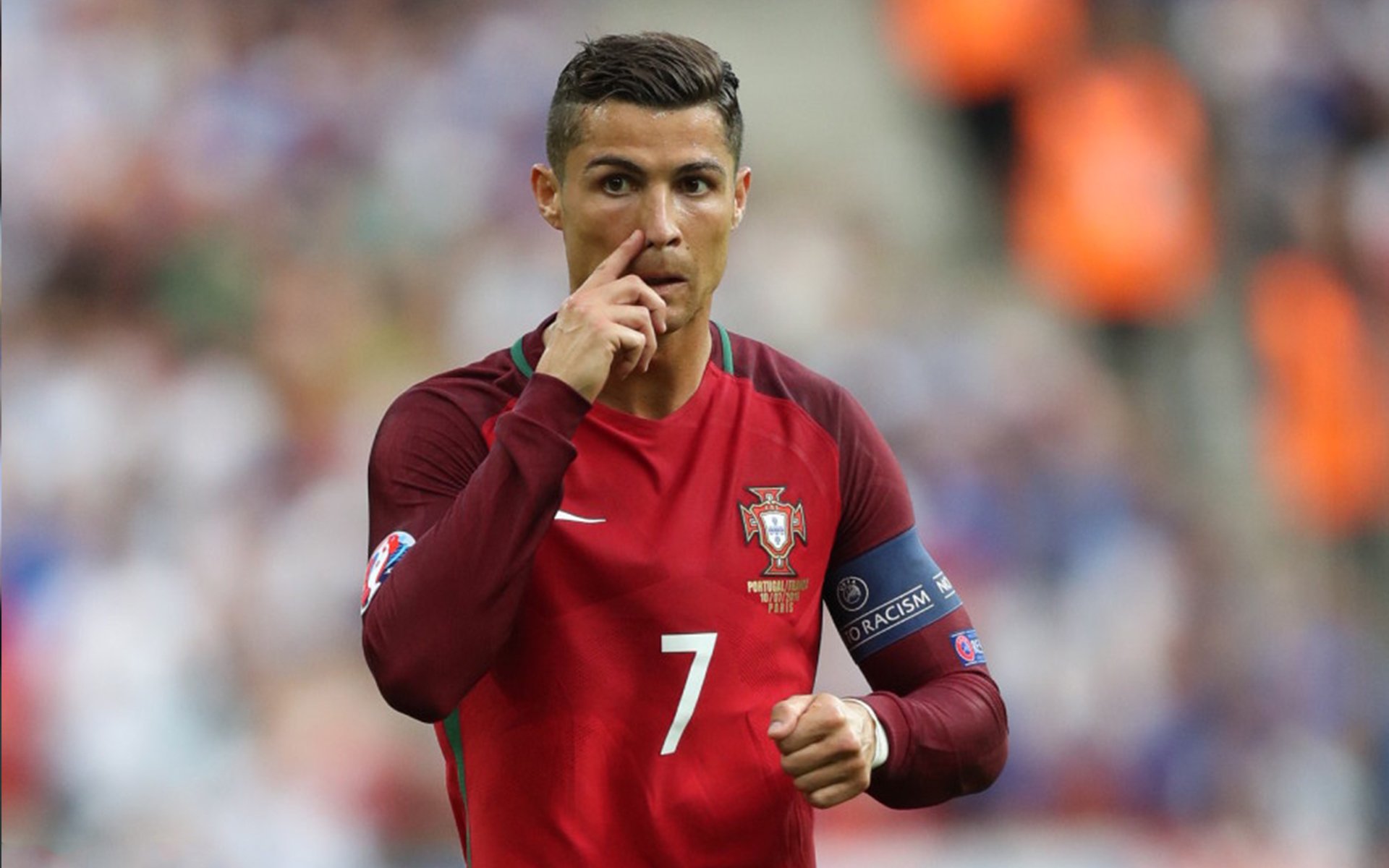 开云·Kaiyun网页版-中国足球联赛争夺冠军悬念重重，胜负难以预测，中国足球冠军联赛最新消息