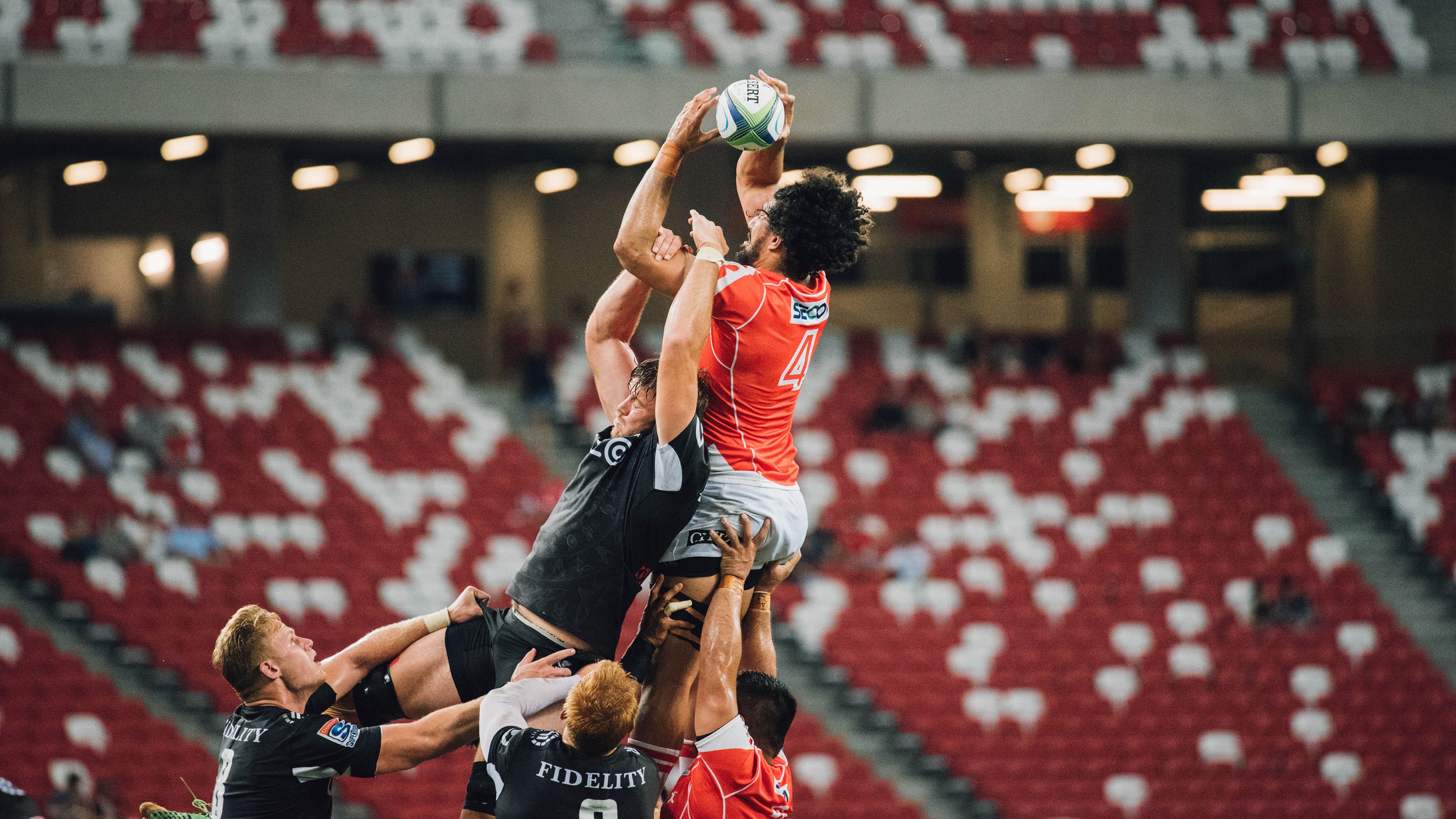 开云体育官网登入-凯撒酋长备战南非国家德比，力争胜利，凯撒被称为无冕之王还是帝国先驱